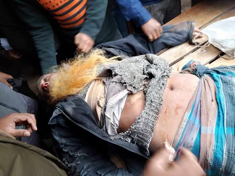 দিনাজপুরে সেনাবাহিনীর গাড়ীর চাপায় প্রান গেল বৃদ্ধের।