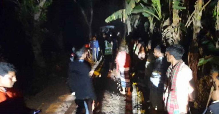 ঝিনাইদহে ৩ জনকে গুলি করে হত্যা, দায় স্বীকার করে চরমপন্থী সংগঠনের বার্তা