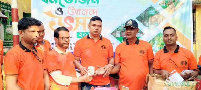 বর্ণিল আয়োজনে কমলগঞ্জ প্রেসক্লাবের বার্ষিক বনভোজন সম্পন্ন