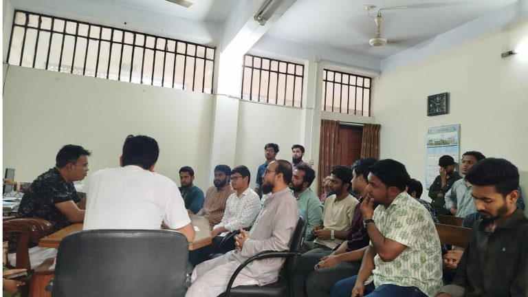 ইবির গবেষণাগার নিয়ে প্রক্টরের সাথে শিবিরের মতবিনিময়