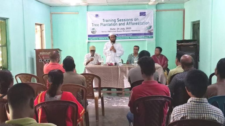 দুর্গাপুরে বনায়ন ও বৃক্ষরোপন বিষয়ক সেমিনার