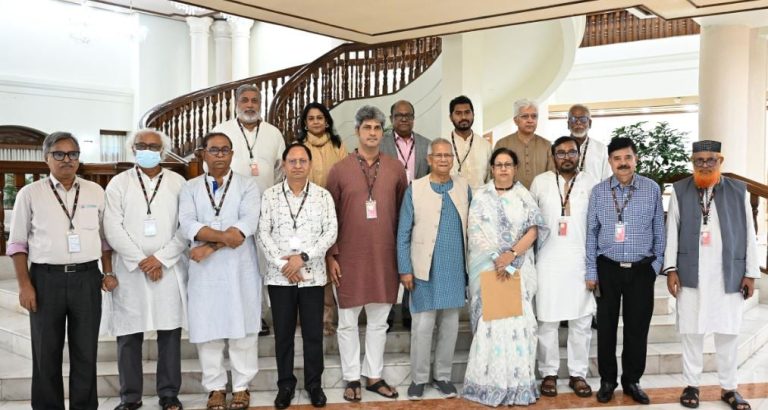 পরাজিত শক্তির নানা ষড়যন্ত্রের লক্ষণ দেখা যাচ্ছে : প্রধান উপদেষ্টা