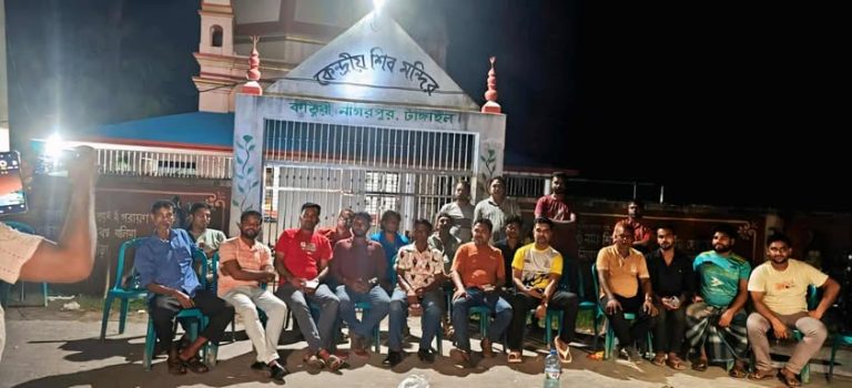 নাগরপুরে নাশকতা প্রতিরোধে পুলিশের পাশাপাশি সেচ্ছাসেবক দলের শিবমন্দির পাহারা
