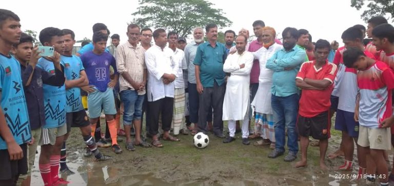 আটপাড়ার নাজিরগঞ্জ উচ্চ বিদ্যালয়ে গ্রীষ্মকালীন স্কুল ক্রীড়া প্রতিযোগিতা উদ্বোধন