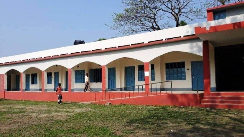 কেন্দ্রীয় সিদ্ধান্ত উপেক্ষা, কেন্দুয়ায় তিন শিক্ষা প্রতিষ্ঠান প্রশ্নবিদ্ধ