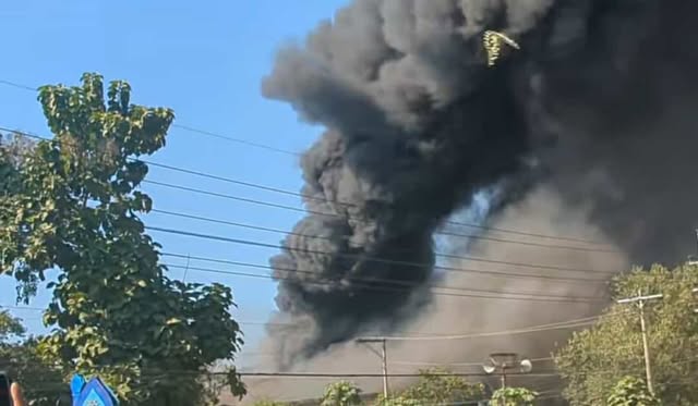 গাজীপুরে কয়েল কারখানায় আগুন, নিয়ন্ত্রণে ফায়ার সার্ভিসের ৭ টি ইউনিট