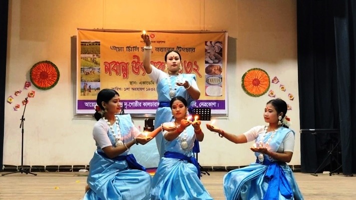 দুর্গাপুরে নবান্ন উৎসব পালিত