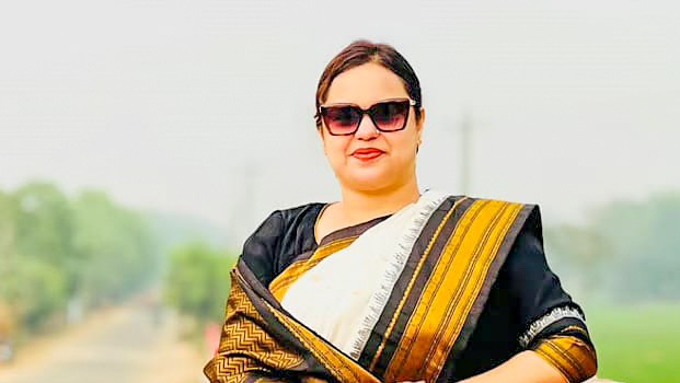 দুর্গাপুর উপজেলার সাবেক চেয়ারম্যান ঝুমা তালুকদার ঢাকায় গ্রেপ্তার