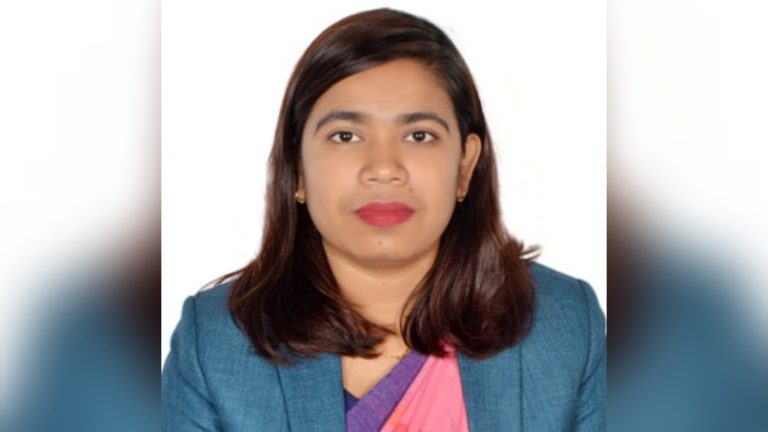 অল্প দিনেই আস্থার প্রতীক হয়েছিলেন ইউএনও লাভলী ইয়াসমিন