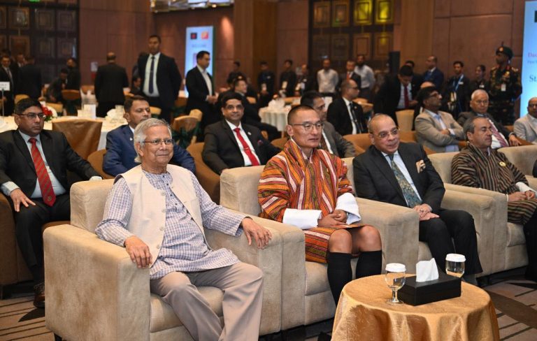 ভুটানের প্রধানমন্ত্রীর সম্মানে প্রধান উপদেষ্টার নৈশভোজের আয়োজন