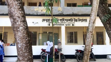 কেন্দুয়ায় সুষ্ঠুভাবে অনুষ্ঠিত হচ্ছে জুনিয়র বৃত্তি পরীক্ষা–২০২৫