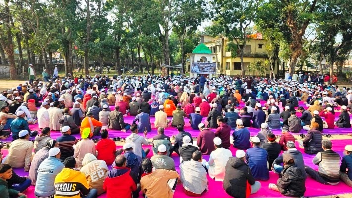 বেগম খালেদা জিয়ার আত্মার শান্তি কামনায় দুর্গাপুরে দোয়া মাহফিল