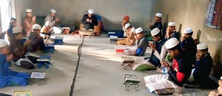 খালেদা জিয়ার রোগমুক্তি কামনায় দুর্গাপুরে কোরআন খতম ও দোয়া