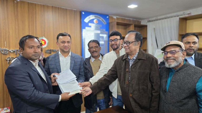 সুনামগঞ্জের বিএনপি, জাময়াত, খেলাফত মজলিস, জমিযত ও সিপিবির প্রার্থীদের মনোনয়ন দাখিল