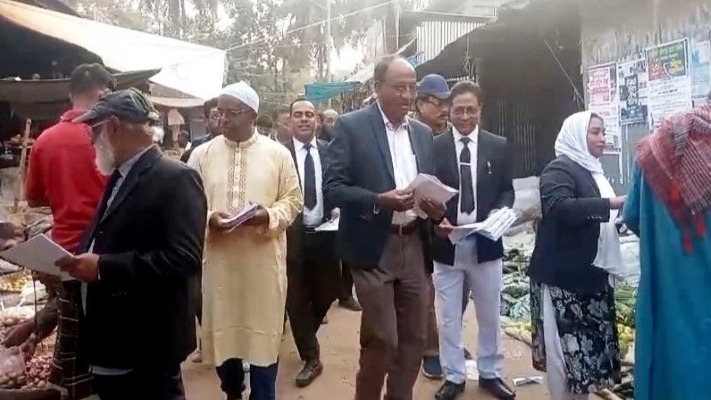 ‘উন্নয়নের স্বার্থে ধানের শীষ চাই’- দুর্গাপুরে আইনজীবীদের নির্বাচনী প্রচারণা