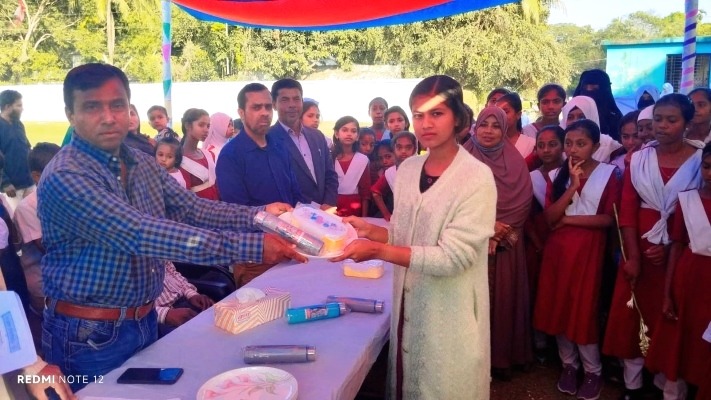 আটপাড়ায় গোপালাশ্রম ভৈরব চন্দ্র উচ্চ বিদ্যালয়ে বার্ষিক ক্রীড়া উৎসব সম্পন্ন