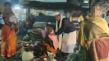 হৈ-হুল্লোড়ের বাইরে মানবিক উদযাপন: ক্লিন আপ ভালুকার ব্যতিক্রমী উদ্যোগ