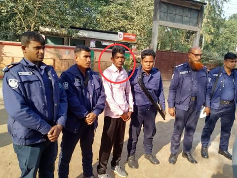 গাইবান্ধায় শিক্ষক নিয়োগ পরীক্ষায় ডিভাইসসহ পরীক্ষার্থী আটক!