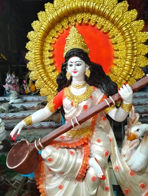 আজ সরস্বতী পূজা