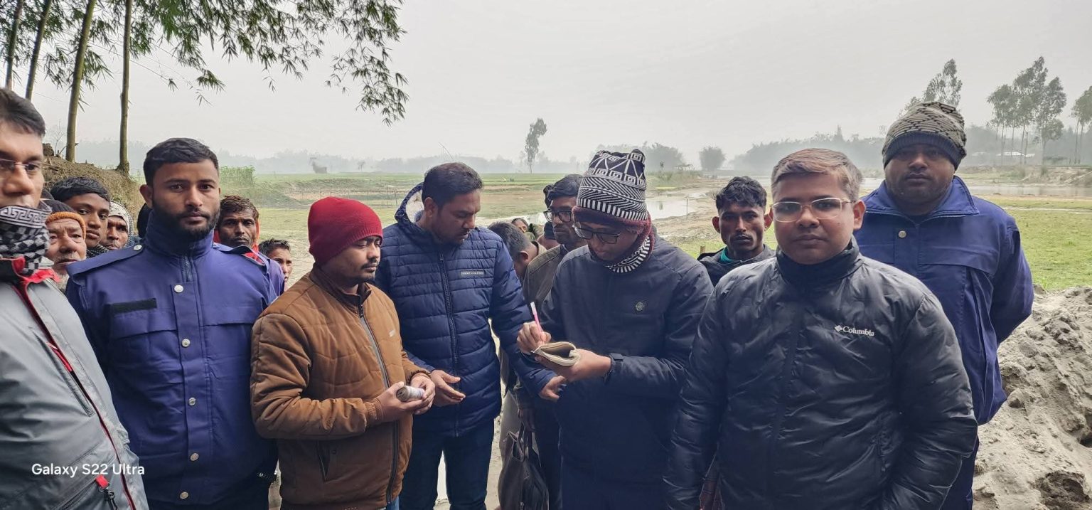 ডিমলায় নদী থেকে অবৈধ বালু উত্তোলনের বিরুদ্ধে মোবাইল কোর্ট, জরিমানা এক লক্ষ টাকা