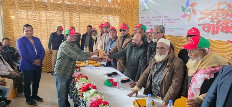 গৌরীপুরে গুণীজনদের সংবর্ধনা দিল সাংবাদিক ঐক্য ফোরাম