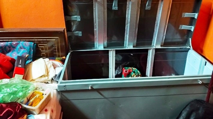 মোহনগঞ্জে ব্যবসায়ীর বাড়িতে হানা, সর্বস্ব নিল চোরের দল!