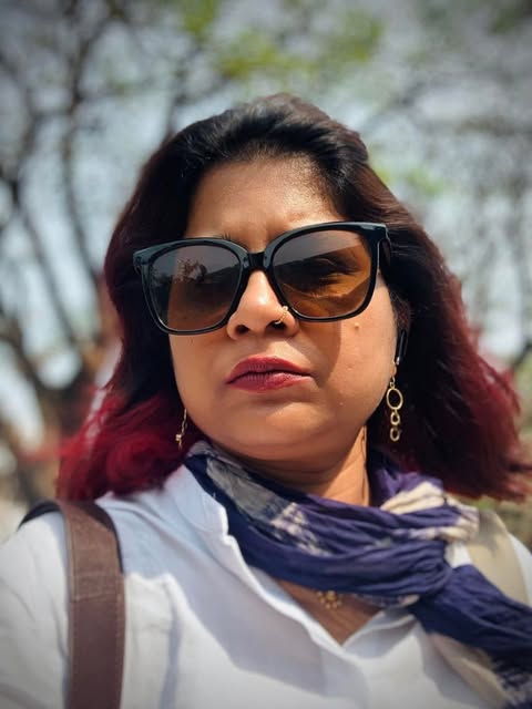 অফিস টাইম ছাড়া কল দেয়ায় রেগে গেলেন হল প্রভোস্ট