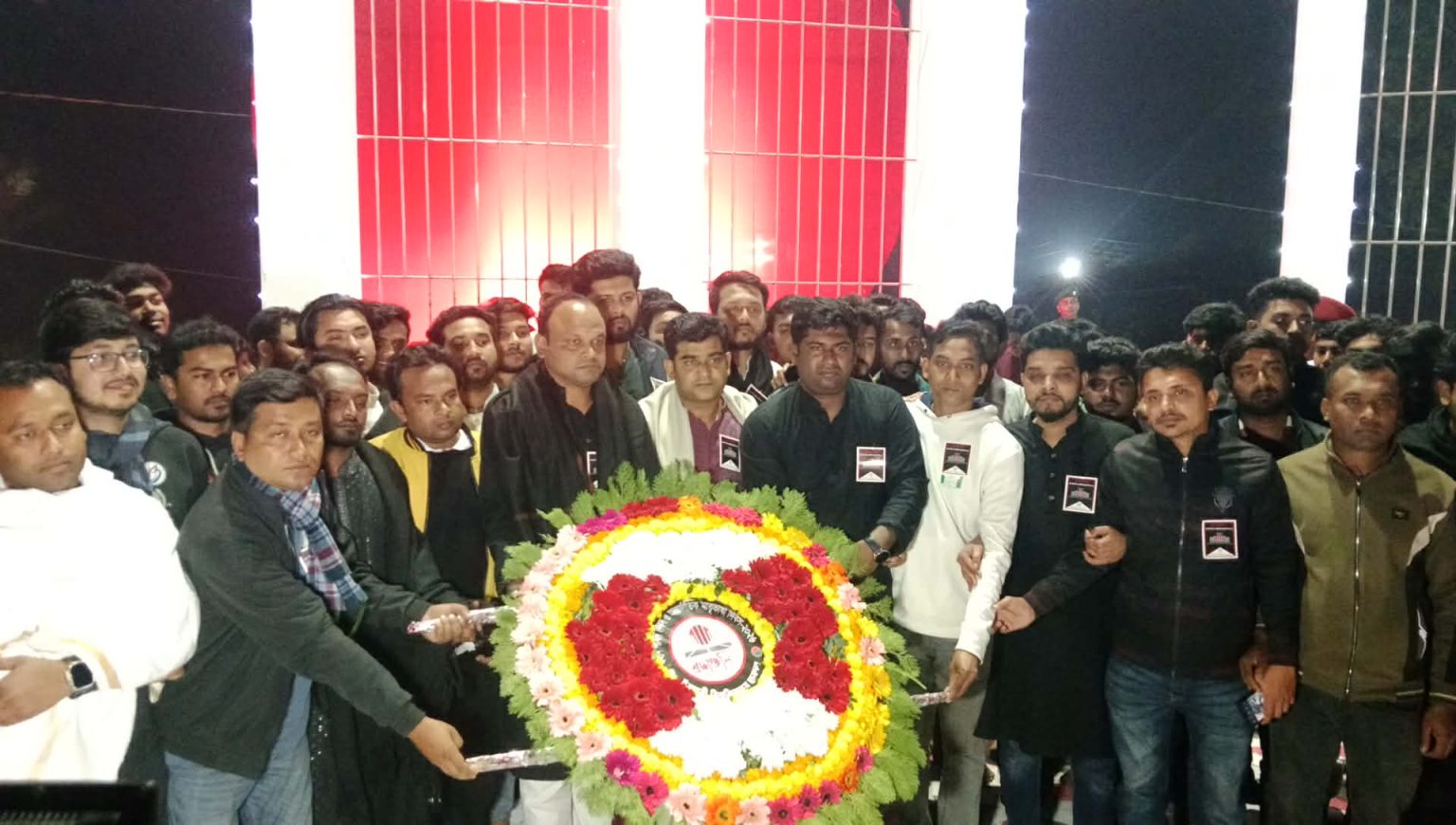 মহান শহীদ দিবসে ইবি ছাত্রদলের শ্রদ্ধাঞ্জলি