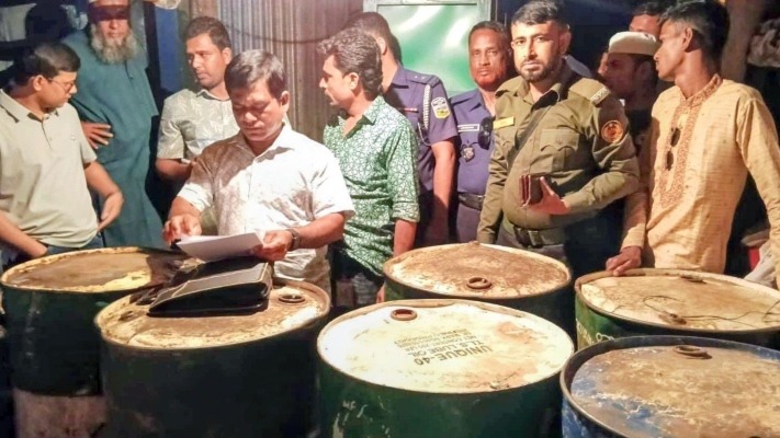 তেলে কৃত্রিম সংকট: ১ দিনে ৪১ মামলা, ৮৫ হাজার টাকা জরিমানা আদায়