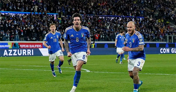 বিশ্বকাপে ফেরার লড়াইয়ে ‘এভারেস্ট’ জয়ের আশা ইতালির