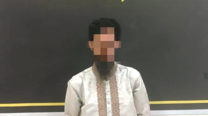 দেড় বছরের সাজা এড়াতে ঢাকায় আত্মগোপন, শেষমেশ র্যাবের জালে