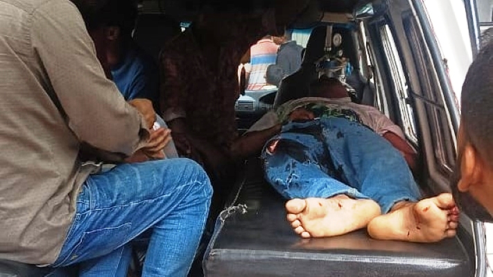 কলমাকান্দায় বেপরোয়া গতির বলি কিশোর, মোটরসাইকেল দুর্ঘটনায় আহত ৪