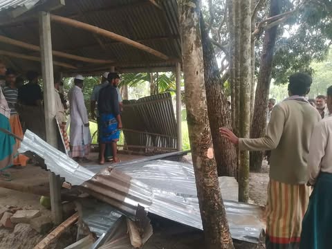 বিঃদ্রঃ দুইটি শিরোনাম দেয়া আছে। যেকোন একটি দিয়ে পাবলিশ হবে।