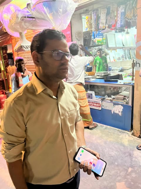 পাঁচবিবিতে সন্ধ্যার পর খোলা রাখা দোকান শপিংমল বন্ধ করলেন ইউএনও সেলিম আহমেদ