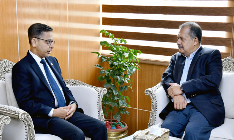 তথ্যমন্ত্রীর সঙ্গে ভারতীয় হাইকমিশনারের সাক্ষাৎ