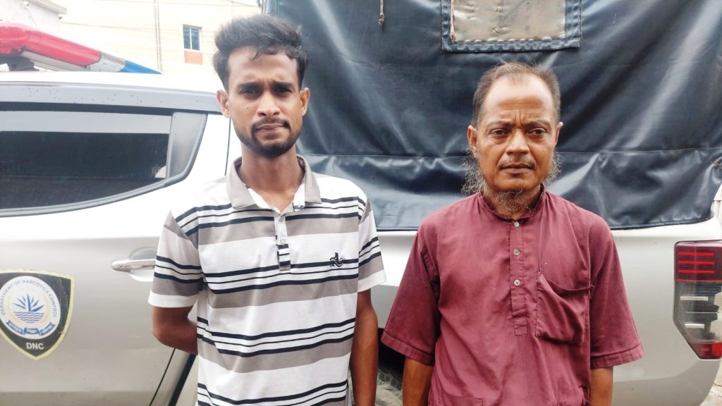আটপাড়ায় মাদকবিরোধী অভিযান: মোবাইল কোর্টে ২ মাদকসেবী কারাগারে