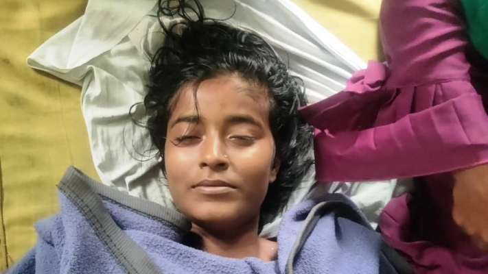 পূর্বধলায় চোর সন্দেহে কথা কাটাকাটি: বিষপানে গৃহবধূর মৃত্যু, শাশুড়ি আটক
