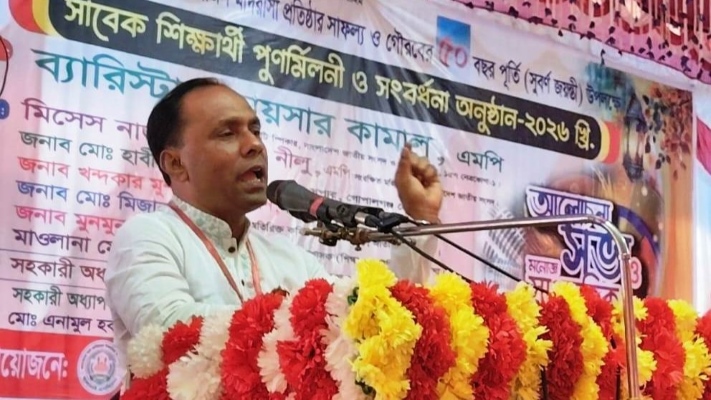 দিনশেষে ঠিকানা সাড়ে ৩ হাত মাটি, দুর্নীতিবাজ ও চোরাকারবারিদের হুঁশিয়ারি ডেপুটি স্পিকারের
