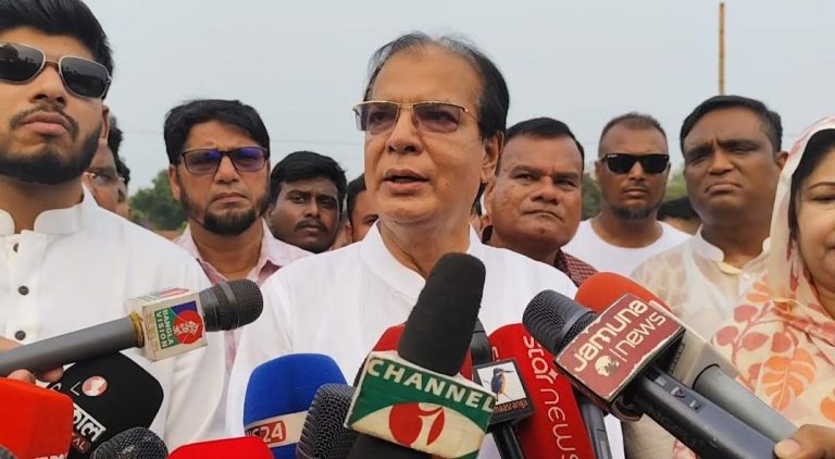 বন্যায় ক্ষতিগ্রস্ত হাওরের কৃষকদের ৩ মাসের খাদ্য সহায়তার ঘোষণা ত্রাণমন্ত্রীর
