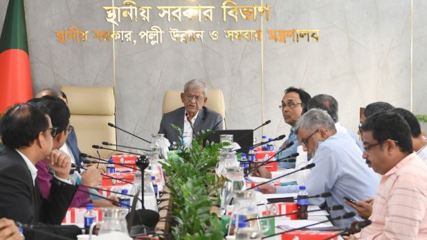 উন্নয়ন প্রকল্পের কাজ নির্ধারিত সময়ের মধ্যেই সম্পন্ন করতে হবে : স্থানীয় সরকার মন্ত্রী