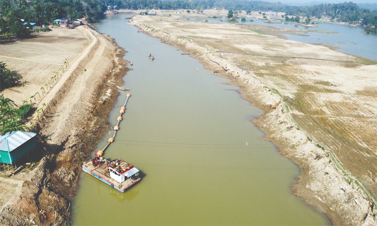 খাল খননে ফিরছে নদীর প্রাণ, বাড়ছে নাব্যতা