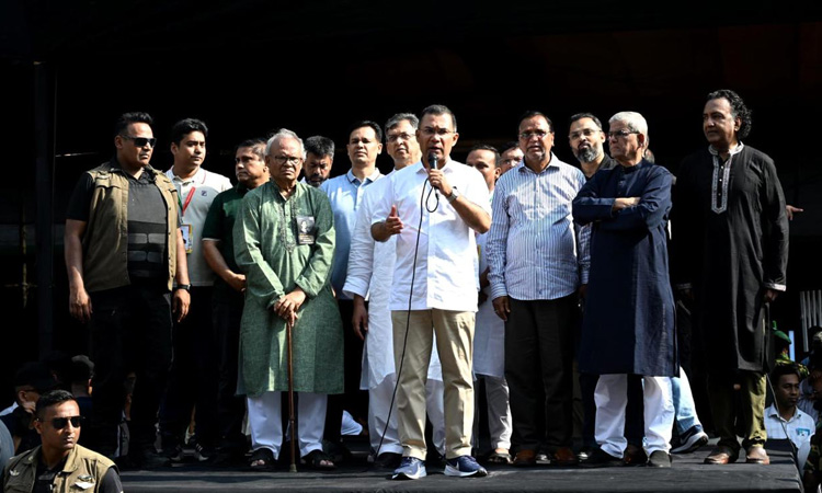 অসহায় মানুষের পাশে থাকুন : নেতা-কর্মীদের প্রতি আহ্বান প্রধানমন্ত্রীর