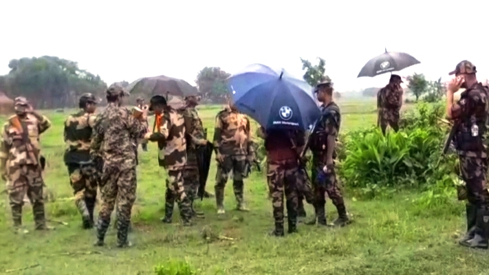 বকশীগঞ্জ সীমান্তে বিএসএফের পুশইন চেষ্টা, বিজিবি-জনতার প্রতিরোধে উত্তেজনা