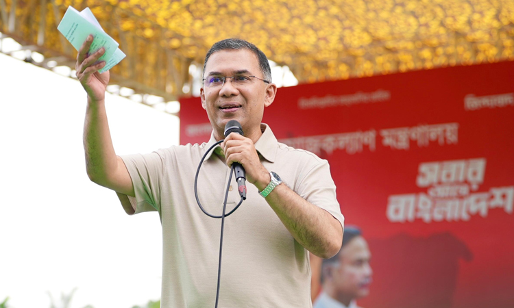 যারা ‘সরকারকে সময় দেওয়া যাবে না’ বলছে তাদের বিষয়ে সতর্ক থাকুন : প্রধানমন্ত্রী