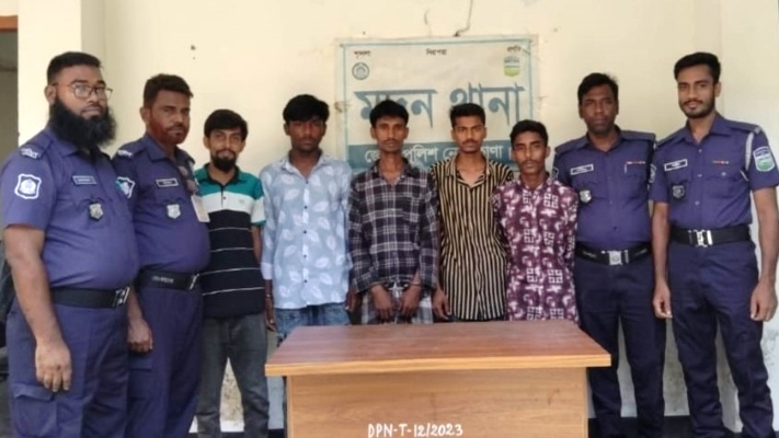 মদনে গত ২৪ ঘণ্টায় পুলিশের জালে ৫ অপরাধী: উদ্ধার হয়েছে ইয়াবা