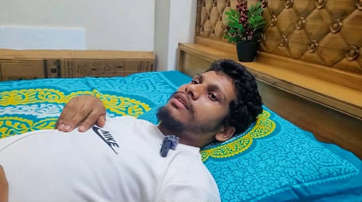 লিবিয়ায় নির্যাতনের শিকার হয়ে দেশে ফিরলেন মাদারীপুরের তাহসান