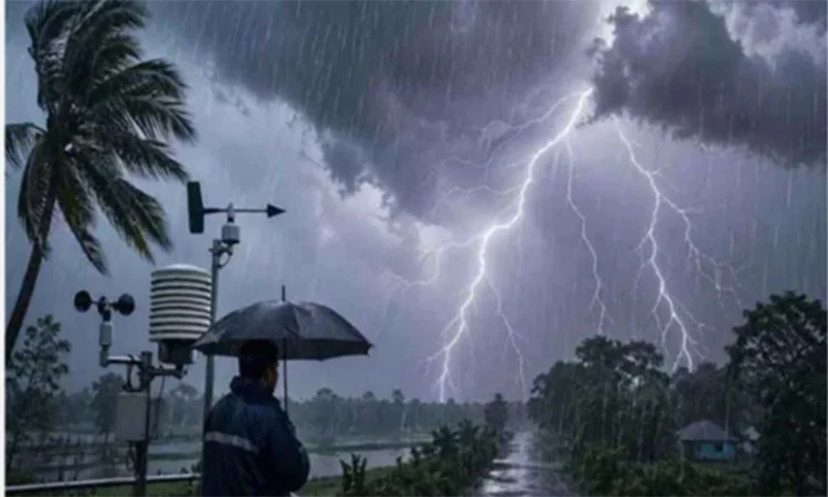 দেশজুড়ে বৃষ্টির সম্ভাবনা, রয়েছে ভারী বর্ষণের আশঙ্কাও