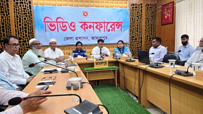 সাবেক প্রধানমন্ত্রীর জন্মদিনে দোয়া ও জামালপুরে শিক্ষকদের মাঝে কল্যাণ ট্রাস্টের অর্থ বিতরণ