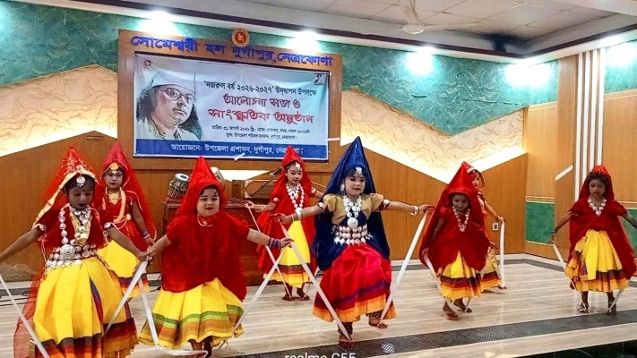 নতুন প্রজন্মের মাঝে নজরুলের সাম্য ও মানবতার চেতনা ছড়িয়ে দিতে দুর্গাপুরে উৎসব