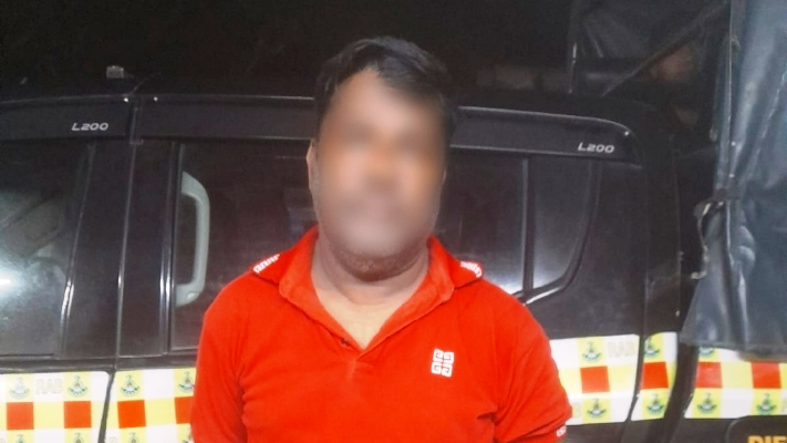 কেন্দুয়ায় জমি বিক্রির ফাঁদে ৩০ লাখ টাকা লোপাট: অবশেষে খাঁচায় প্রতারক